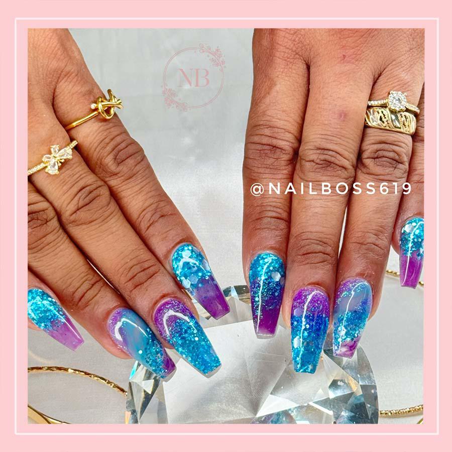 Minimalist nail design